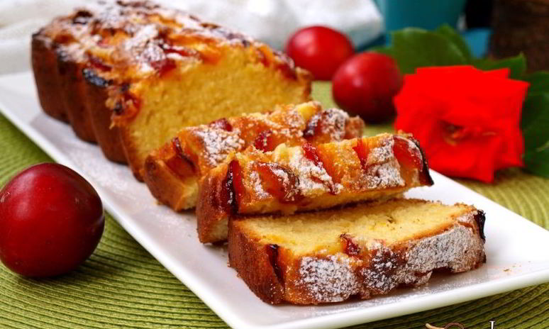 Рецепт кекса со сливами на сметане