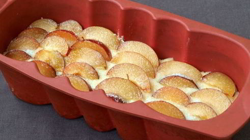 кекс со сливами на сметане