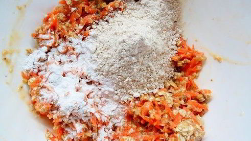 морковно-овсяные кексы с грецкими орехами