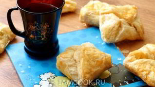 Хачапури из слоеного теста