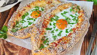 Хачапури с тунцом