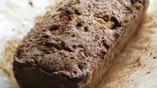 Абрикосовый хлеб