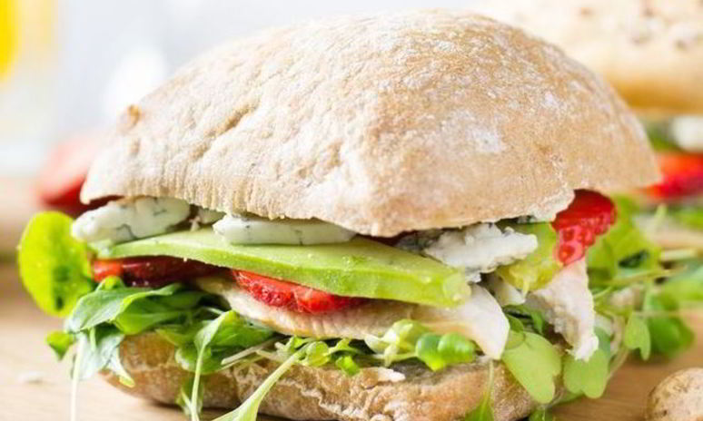 Рецепт багета с курицей