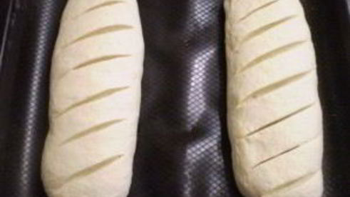 батон в духовке