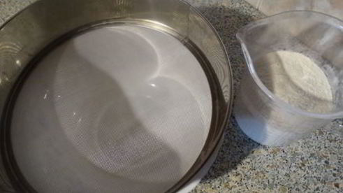 дрожжевой хлеб с вялеными томатами