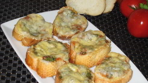 испанский хлеб с помидорами pan con tomato