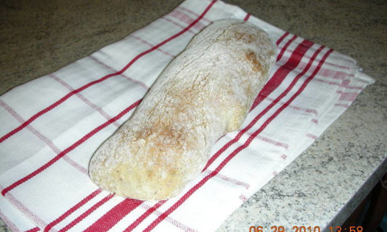 Рецепт хлеба чиабатта с оливками и семенем льна