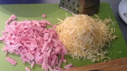 хлеб с ветчиной и сыром