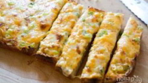 хлеб, запеченный с сыром