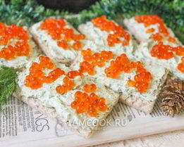Хлебцы с красной икрой и укропно-творожным муссом