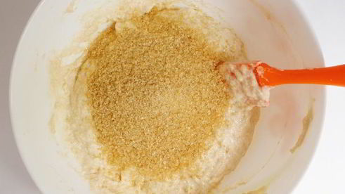 персиковый хлеб со штройзелем из овсяных хлопьев