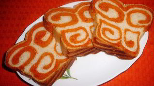 Пшенично-томатный хлеб