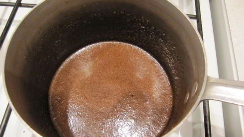 сдобный хлеб с персиком и карамелью