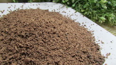 шоколадный хлеб с кунжутом и финиками