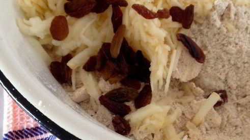 цельнозерновые сконы с яблоком