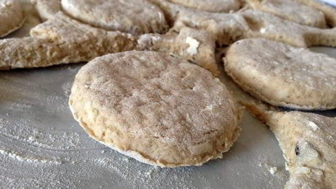 цельнозерновые сконы с яблоком