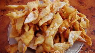 Хворост на сметане