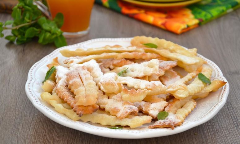 Рецепт хвороста тонкого хрустящего сладкого