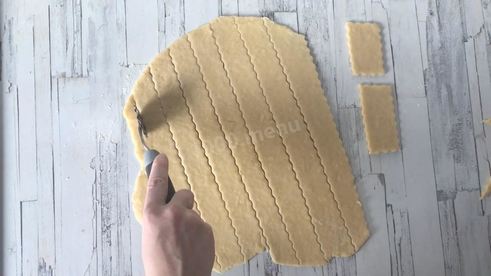 хворост тонкий хрустящий сладкий