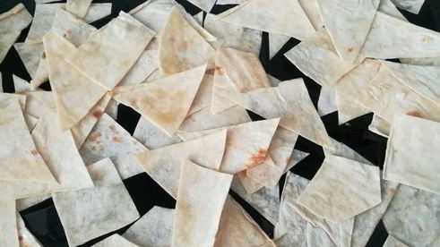 чипсы из лаваша с копченой паприкой