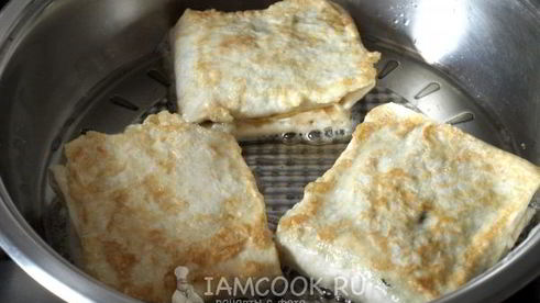 конвертики из лаваша с сыром и зеленью