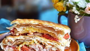 Копченые куриные окорочка в лаваше