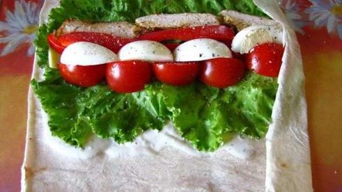 куриная грудка в лаваше