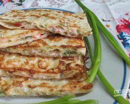 Лаваш, обжаренный в яйце