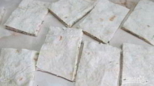 лаваш, обжаренный в яйце