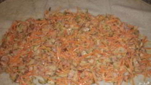 лаваш с корейской морковкой и огурцом