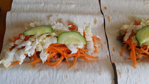 лаваш с курицей, грибами и корейской морковью