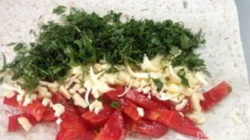 лаваш, запеченный с сыром