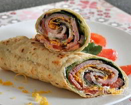 Рулетики из лаваша с ветчиной