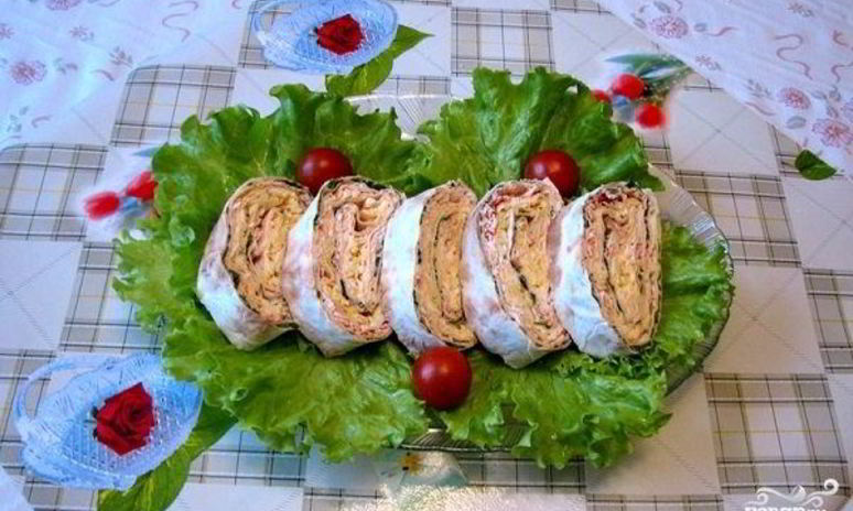 Рецепт рулетов из лаваша с крабовыми палочками