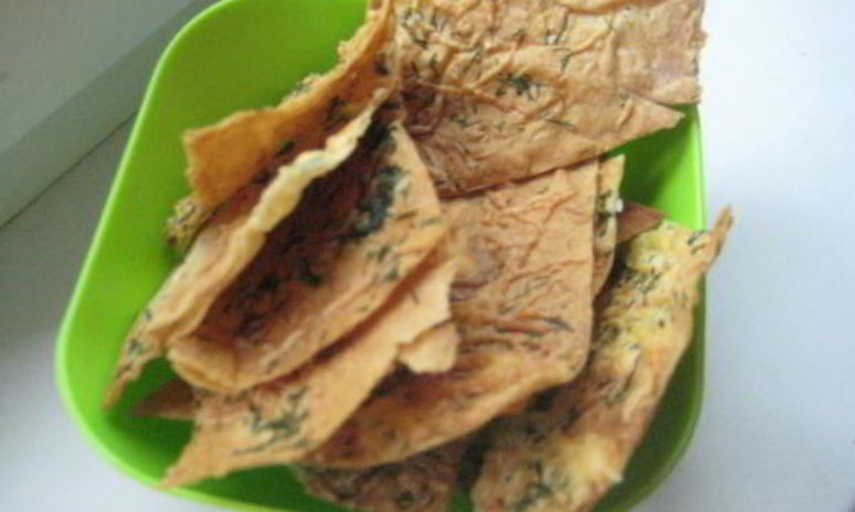 Рецепт сырных чипсов из лаваша с зеленью