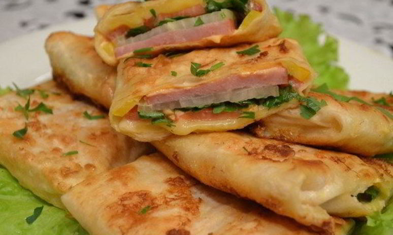 Рецепт жареного лаваша с колбасоя и грибами