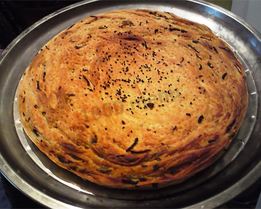 Фатыр лепешка с луком