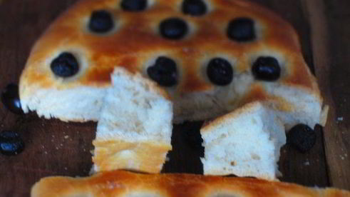 фокачча с оливками