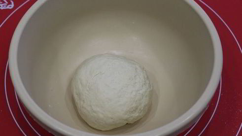 фокачча с тимьяном и анчоусами