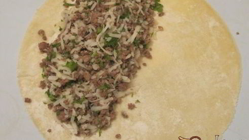 гезлеме — турецкие лепешки с мясом