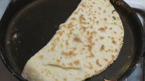 гезлеме — турецкие лепешки с мясом