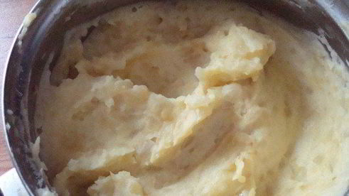 кыстымбы — лепешки с картофельным пюре