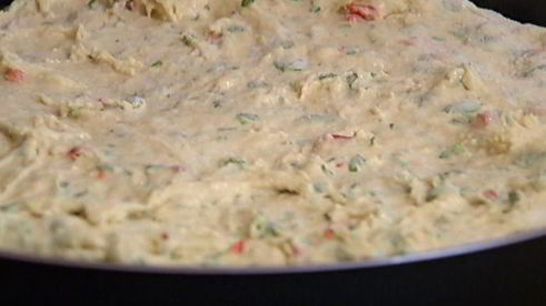 лепешка с имбирем, чили и кинзой