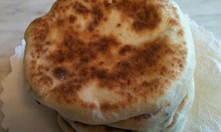 Рецепт лепешек с творожно-сырной начинкой