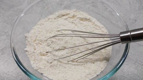 маффины с черной смородиной