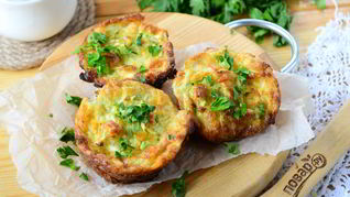 Маффины с кабачком и сыром