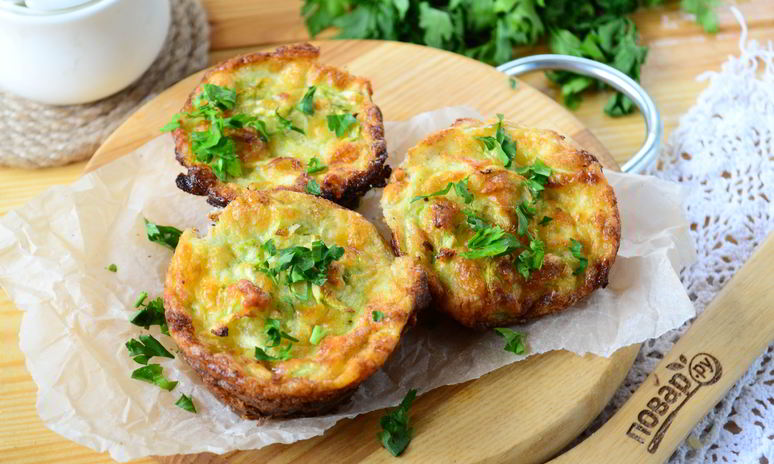 Рецепт маффинов с кабачком и сыром