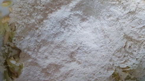 маффины с кабачком, сыром и мятой