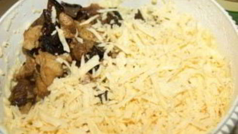 маффины с курицей и грибами