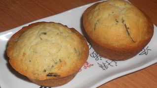 Маффины с лаймом, апельсином и розмарином